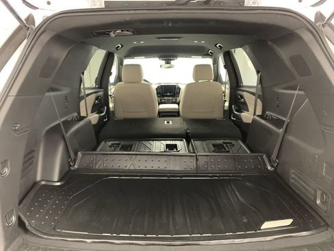 Used 2024 Chevrolet Traverse LS w/ Safety Package AWD/4WD image 26