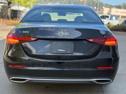 Used 2024 Mercedes-Benz C 300 Sedan image 3