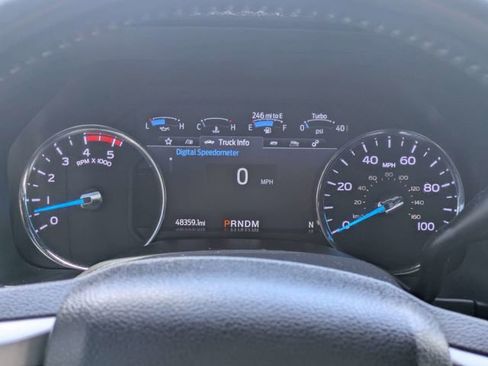 Used 2022 Ford F250 Lariat w/ Lariat Value Package AWD/4WD image 29
