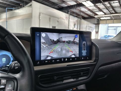 Used 2025 Ford Bronco Sport Big Bend w/ Convenience Package image 29