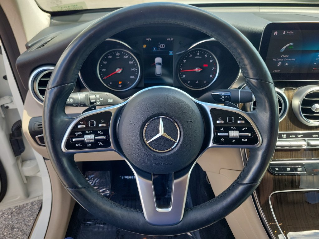 Used 2020 Mercedes-Benz GLC 300 4MATIC image 18