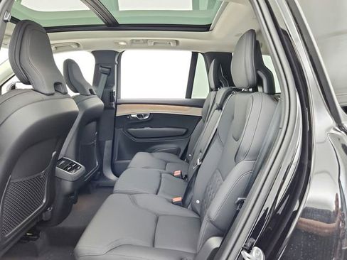 New 2025 Volvo XC90 B5 Plus w/ Protection Package Premier image 25