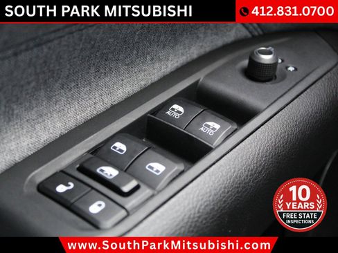Used 2024 Jeep Compass Latitude w/ Convenience Group AWD/4WD image 22