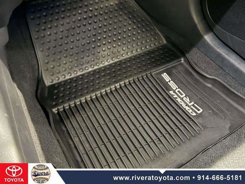 Certified 2024 Toyota Corolla Cross LE image 20