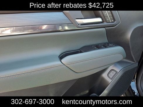 New 2026 GMC Terrain AT4 w/ Convenience Package III image 13