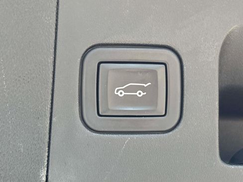 Used 2023 Cadillac XT5 Premium Luxury FWD image 34