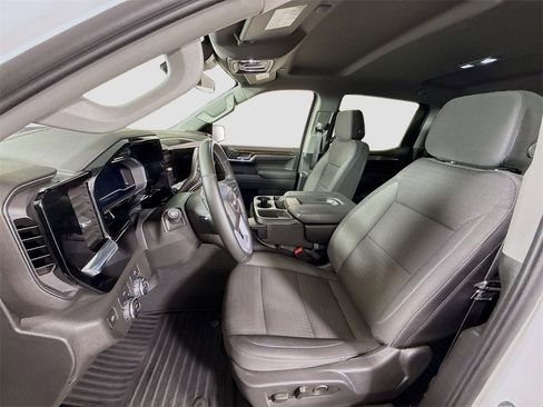 Used 2024 GMC Sierra 1500 Elevation image 15