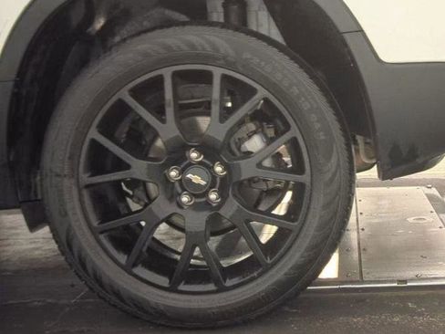 Used 2022 Chevrolet Trax LT w/ Sport Edition image 23