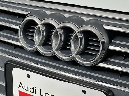 Used 2019 Audi A4 2.0T Premium Plus w/ Premium Plus Package image 15