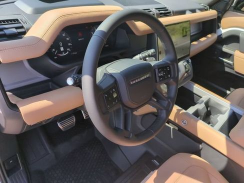 New 2026 Land Rover Defender 110 V8 AWD/4WD image 7
