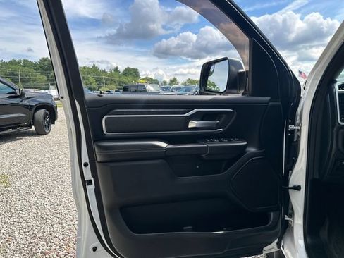 Used 2020 RAM 1500 Big Horn AWD/4WD image 24