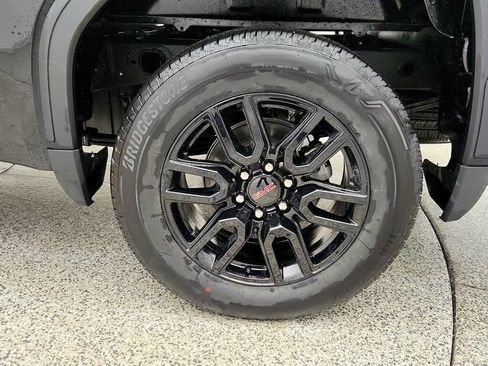 Used 2026 GMC Sierra 1500 Elevation AWD/4WD image 9