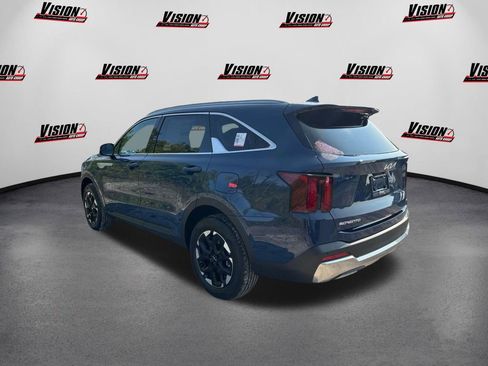 New 2026 Kia Sorento S image 7