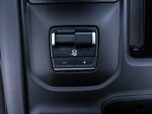 Used 2024 GMC Sierra 1500 Denali w/ Denali Reserve Package image 28