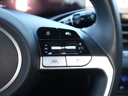 Used 2024 Hyundai Elantra SEL w/ Convenience Package image 14