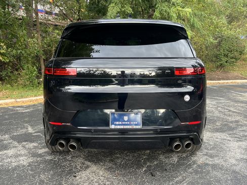 Used 2025 Land Rover Range Rover Sport SV Edition Two image 4