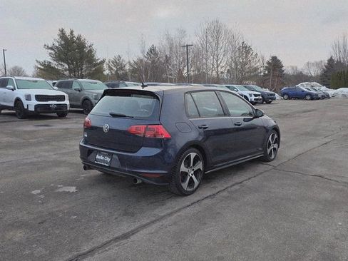 Used 2015 Volkswagen GTI SE image 8