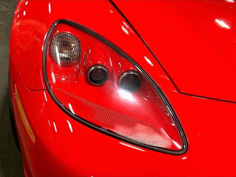 Used 2013 Chevrolet Corvette Grand Sport w/ 2LT Preferred Equipment Group image 21