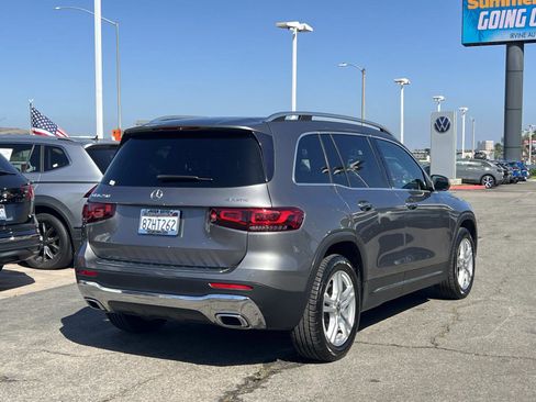 Used 2022 Mercedes-Benz GLB 250 4MATIC image 26