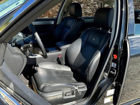 Used 2007 INFINITI M45 Sport w/ Technology Pkg image 23