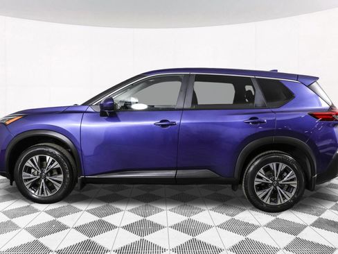 Used 2023 Nissan Rogue SV image 25