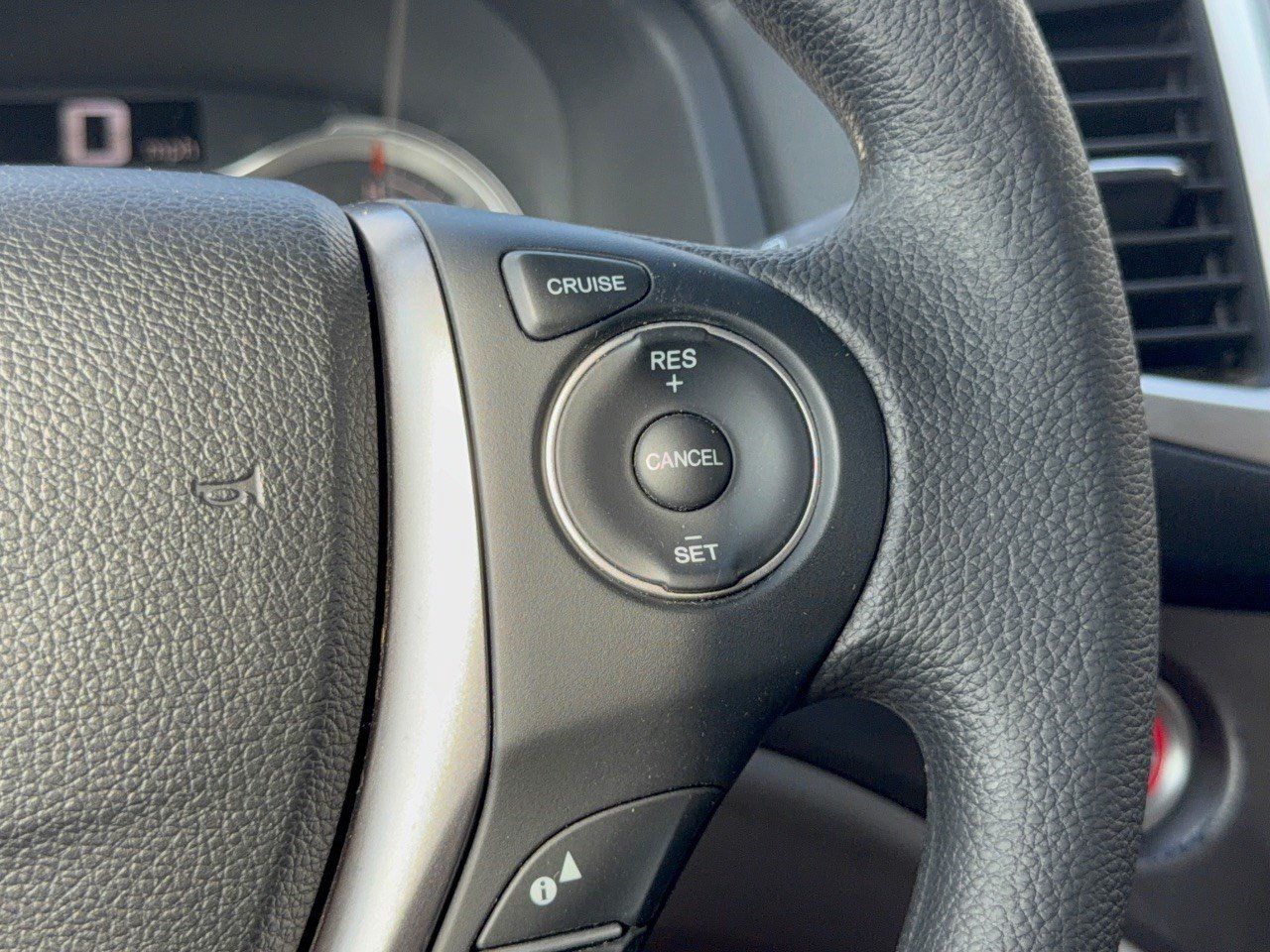 Used 2016 Honda Pilot LX image 19