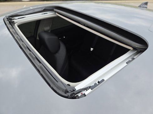 Used 2025 Honda Accord SE image 3