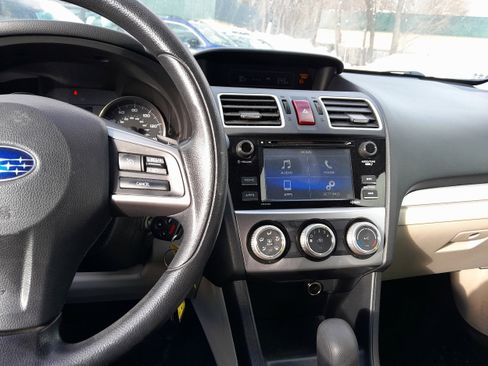 Used 2015 Subaru Crosstrek 2.0i Premium w/ Moonroof Package image 16