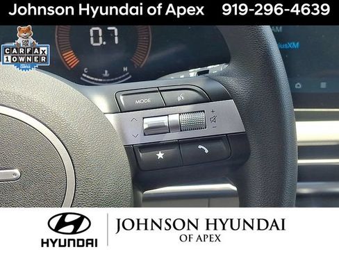 Used 2025 Hyundai Tucson SE FWD image 19