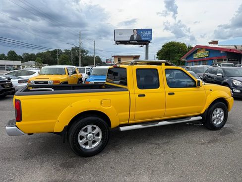 Used 2003 Nissan Frontier SE AWD/4WD image 4