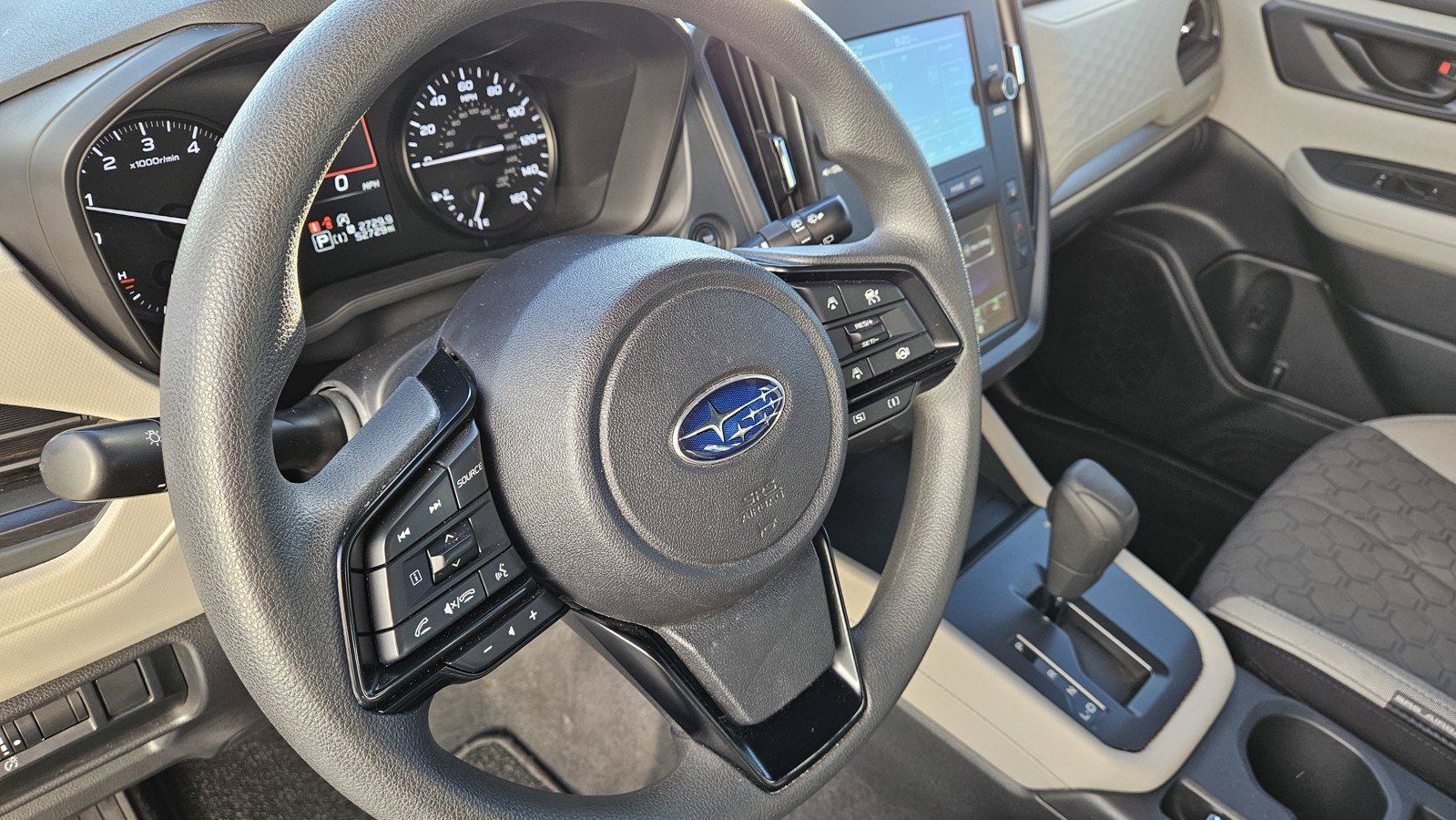 Used 2025 Subaru Forester AWD/4WD image 17