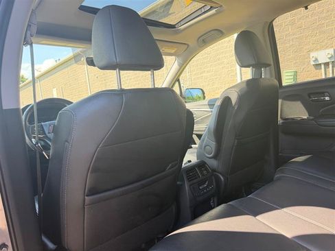 Used 2020 Honda Pilot EX-L image 17