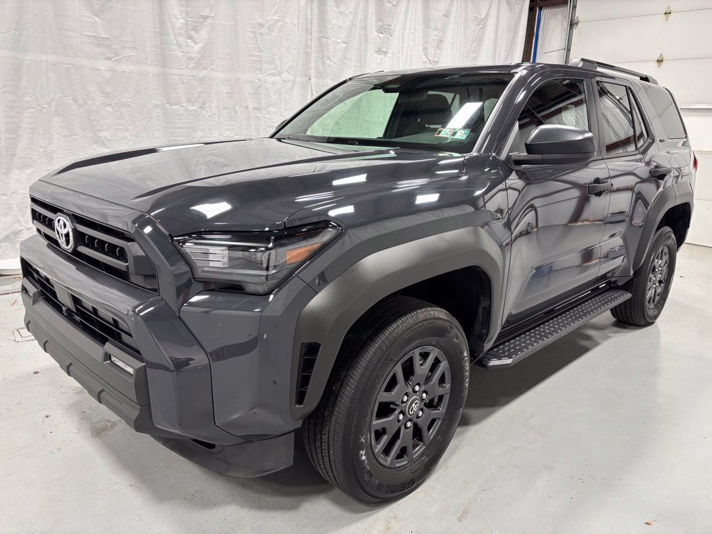 Used 2026 Toyota 4Runner SR5 AWD/4WD image 3