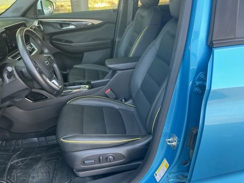 Used 2025 Chevrolet TrailBlazer ACTIV w/ Convenience Package AWD/4WD image 14