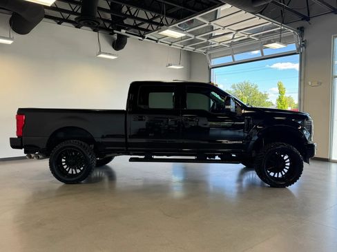 Used 2019 Ford F250 Lariat AWD/4WD image 9