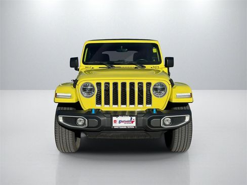 Used 2022 Jeep Wrangler Unlimited Sahara image 2