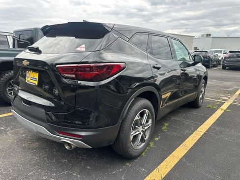 Used 2023 Chevrolet Blazer LT AWD/4WD image 10