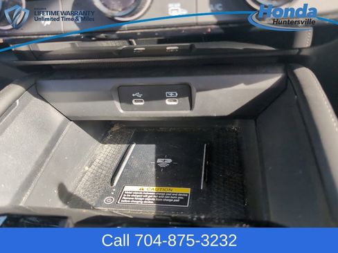 Used 2023 Honda Accord Touring image 27