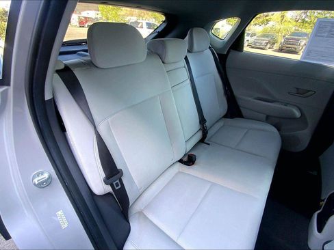 Used 2024 Hyundai Kona SEL FWD image 27