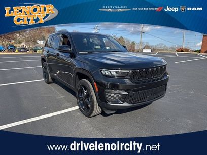 New 2025 Jeep Grand Cherokee Altitude