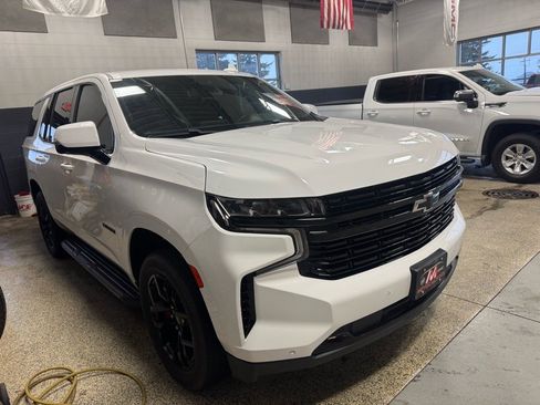 Used 2023 Chevrolet Tahoe RST w/ RST Performance Edition image 3