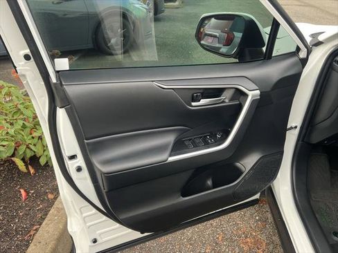 Certified 2023 Toyota RAV4 AWD Hybrid image 11