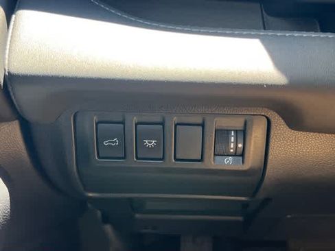 Certified 2025 Subaru Ascent Limited AWD/4WD image 29