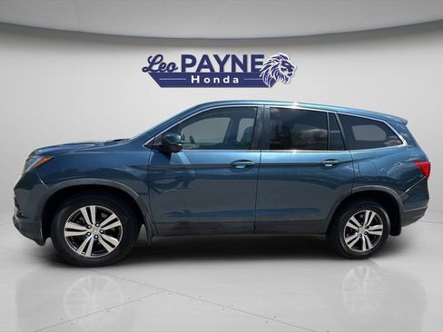 Used 2017 Honda Pilot EX image 4