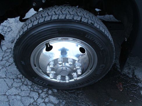 Used 2016 Ford F450 XL w/ Power Equipment Group image 28