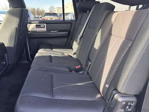 Used 2017 Ford Expedition EL XLT image 22