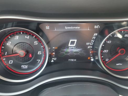Used 2021 Dodge Charger SXT w/ Leather Interior Group RWD image 19