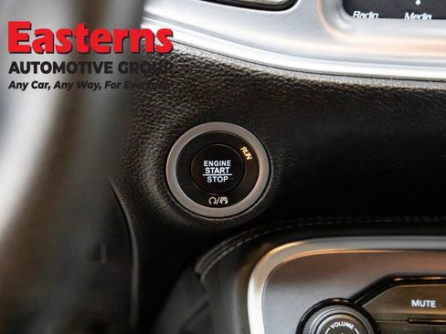 Used 2019 Dodge Challenger R/T Scat Pack RWD image 30