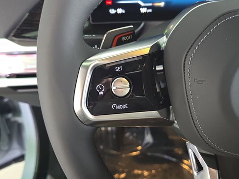 New 2026 BMW i7 xDrive60 w/ Executive Package image 32