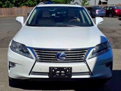 Used 2013 Lexus RX 450h AWD w/ Navigation Pkg image 2